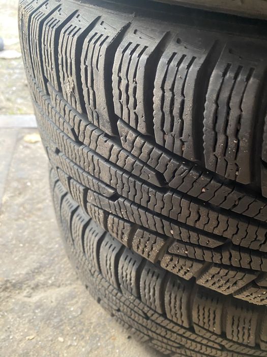 Диски оригинальные Opel r 16,с зимней резиной Nokian