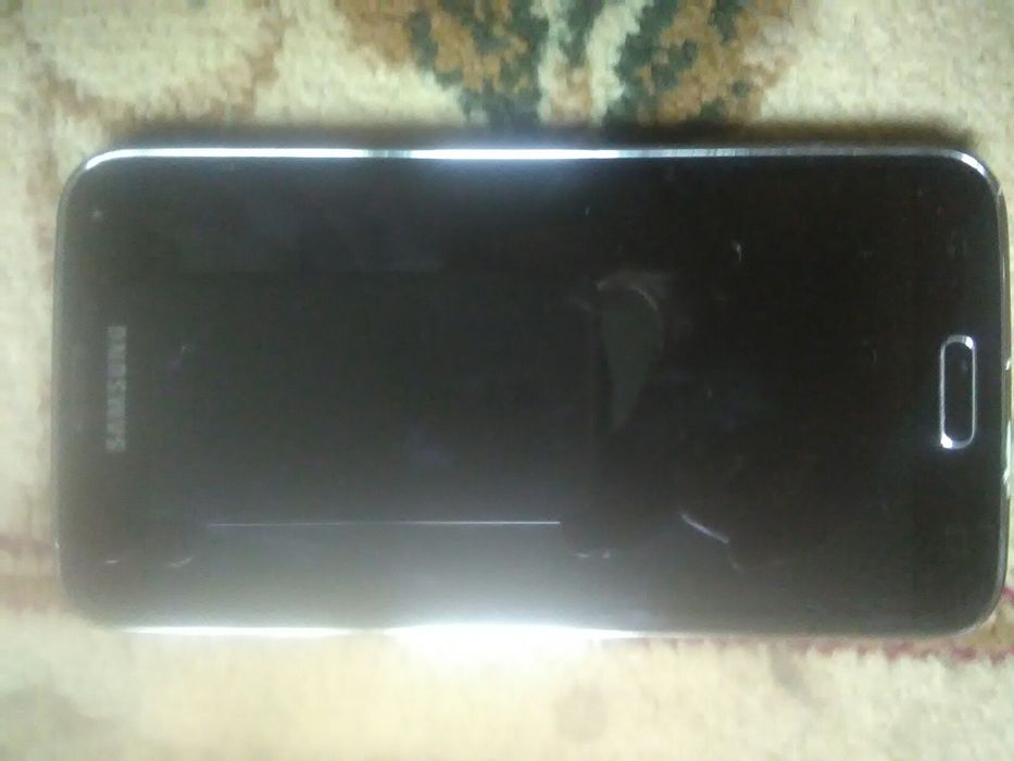 Самсунг s5. 1200грн.