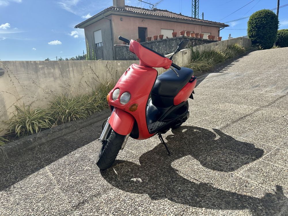 Yahama Neos 50cc Scooter