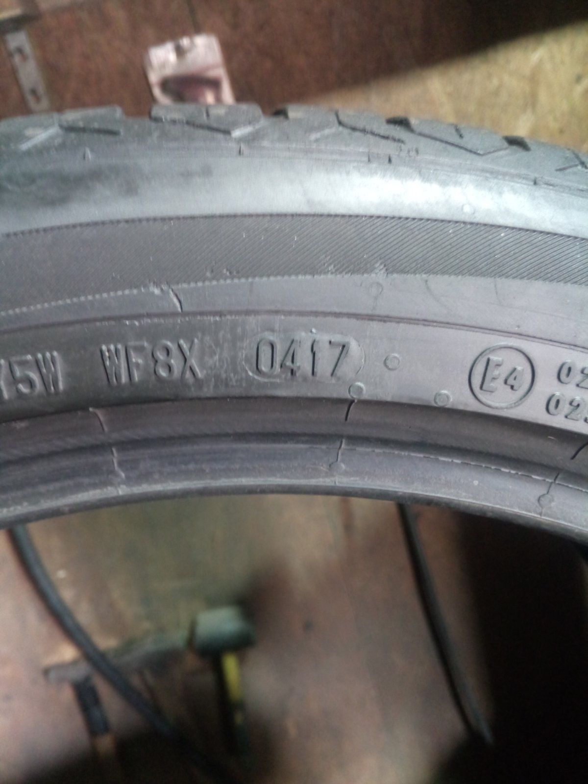 Продам пару летних колёс 255/40 R19