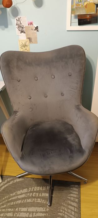 Fotel obrotowy szary