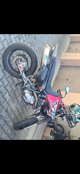 Yamaha XT 600 super moto SUPER CENA