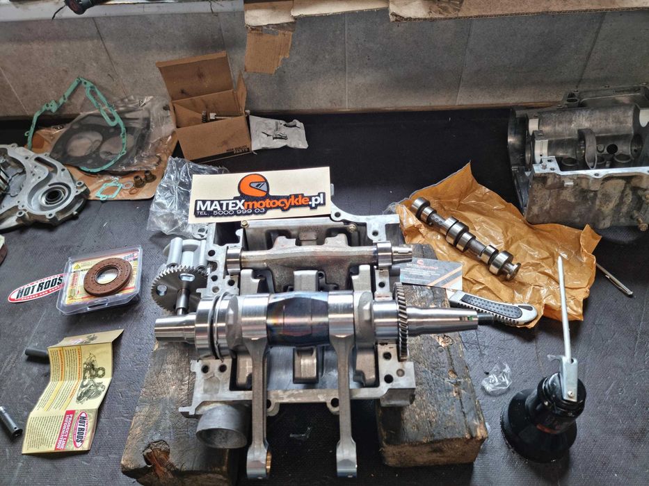 Wahacz Arctic Cat 1000 Kartery 700 Części 550 Silnik Głowica Wariator