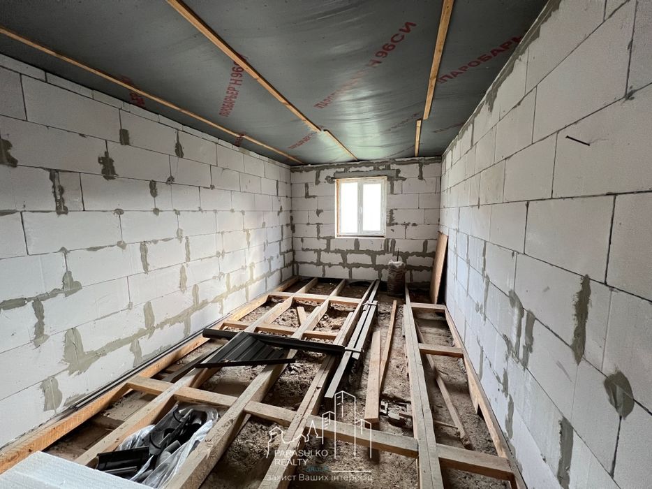 Продам будинок під ремонт!