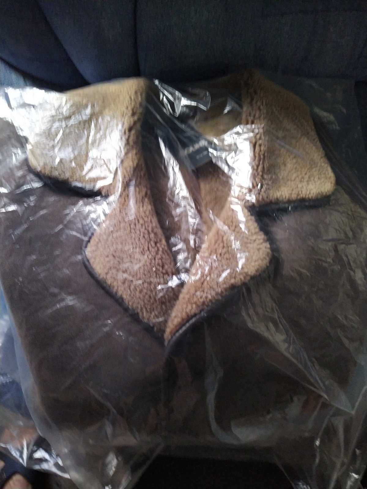 Продам нову чоловічу дублянку.
