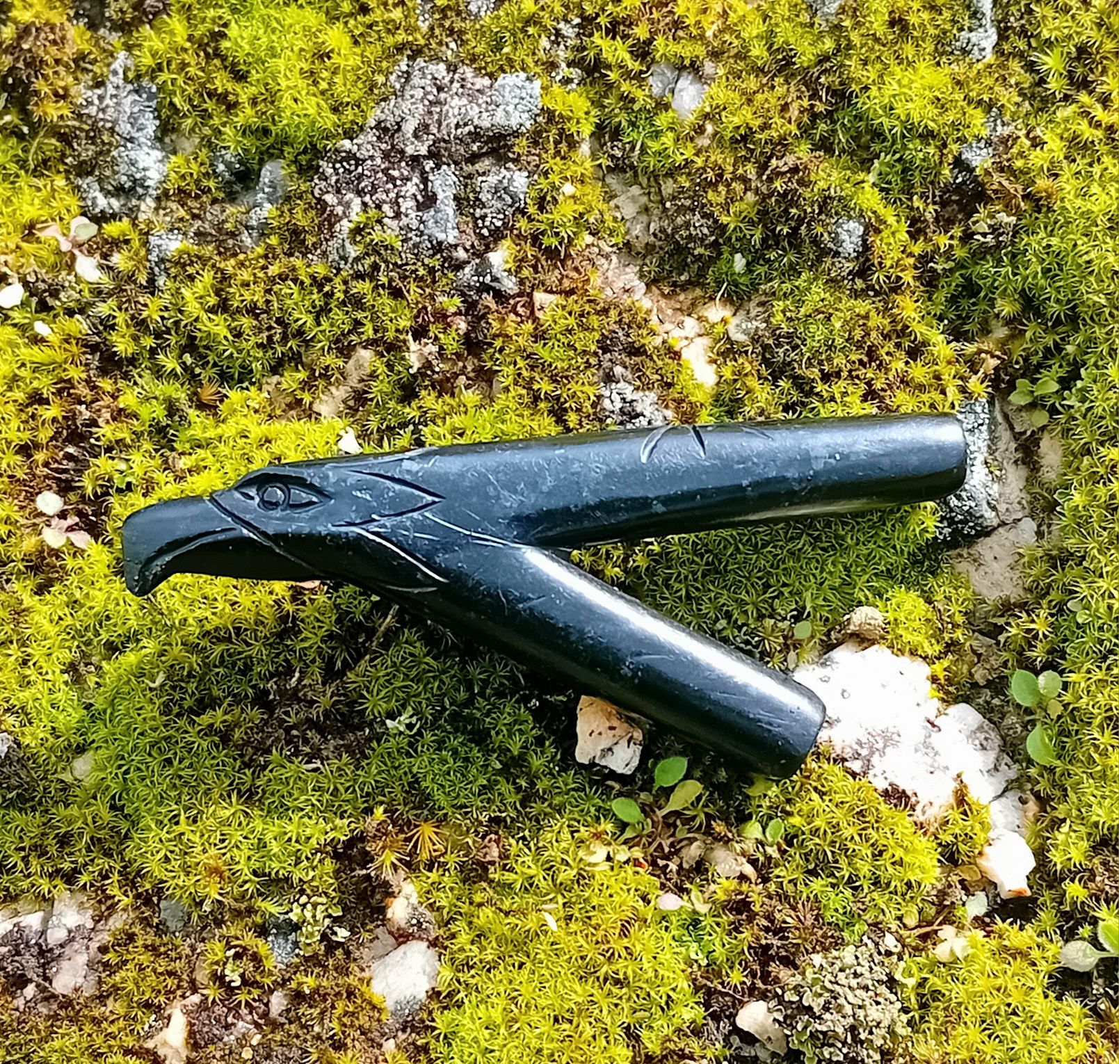 Kuripe - Auto-Aplicador de Rapé em Pedra Serpentina dos Andes