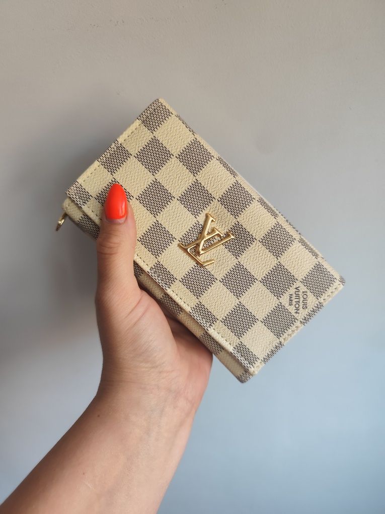 Portfel damski średni LV krata Louis Vuitton nowy