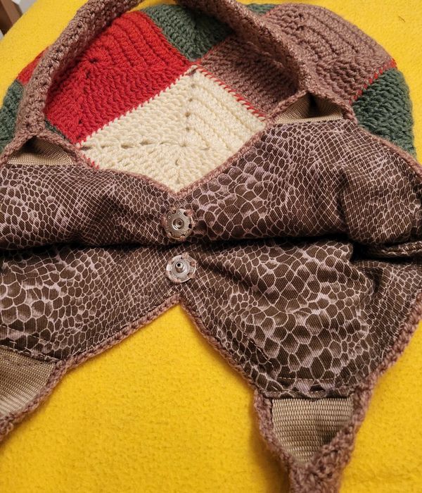 torebka ręcznie robiona na szydełku