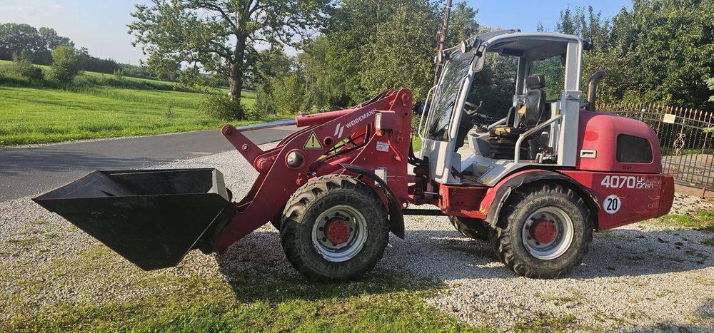 Weidemann Zamiana miniładowarka  ładowarka