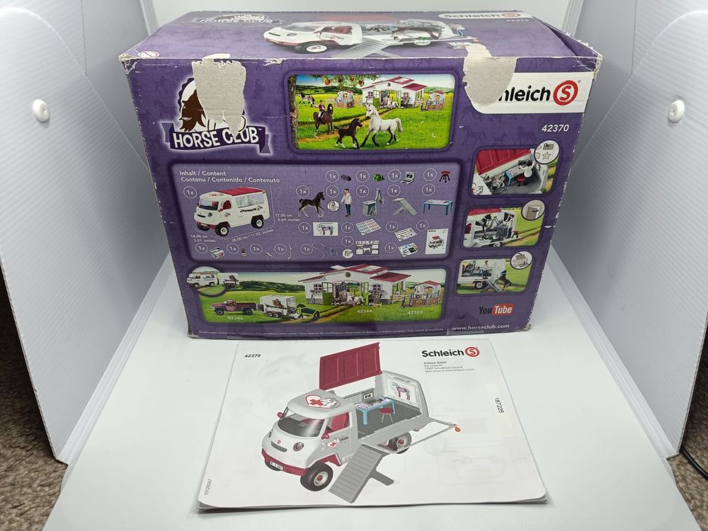 Ambulans z koniem Schleich 42370