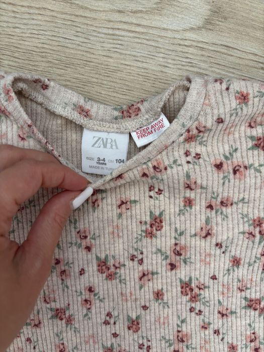 Komplet z dzianiny prążkowanej 104/110 zara