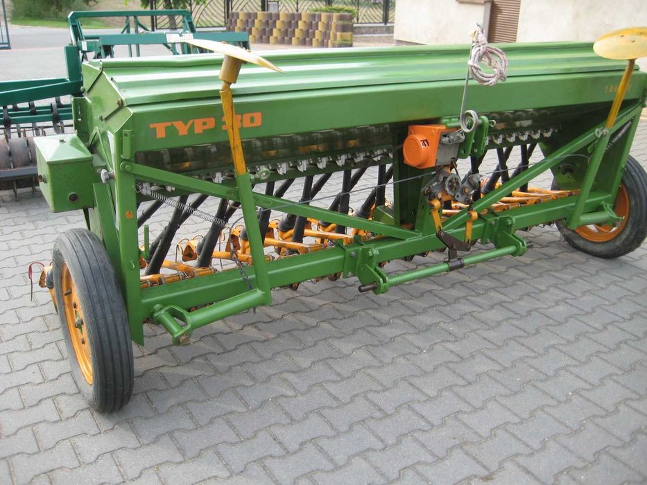 Agregat uprawowo siewny 3m siewnik Amazone
