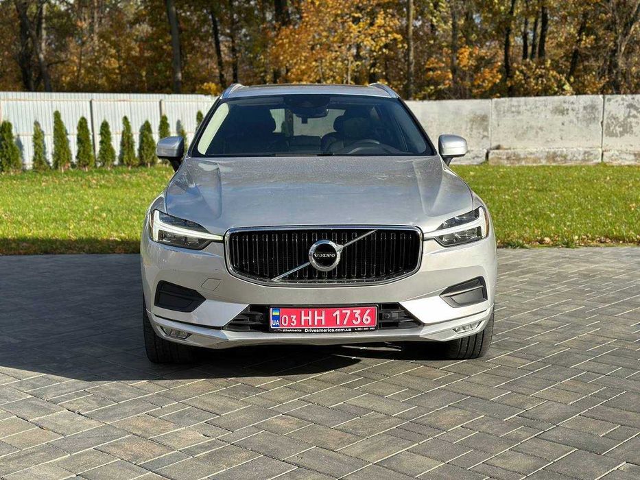 Volvo xc 60 T5 MOMENTUM