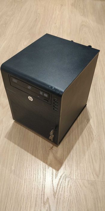 HP Microserver Gen 7 8Gb RAM NIC 1Gbe