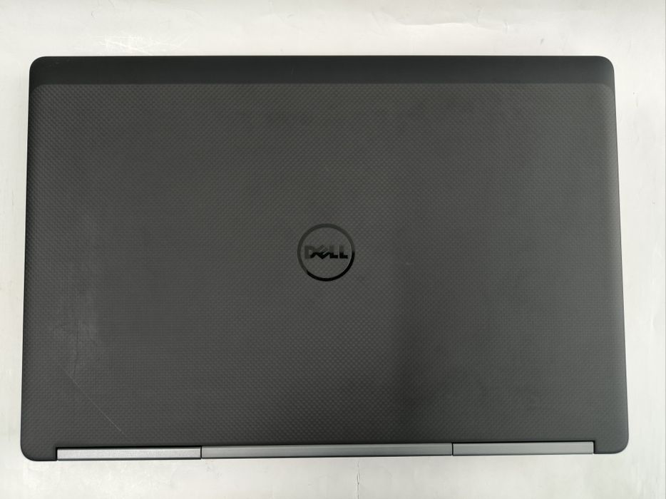 Dell Precision 7720  17.3" FHD/ I7-7820HQ/ 16Gb/ 512Gb/ P3000 6Gb DDR5