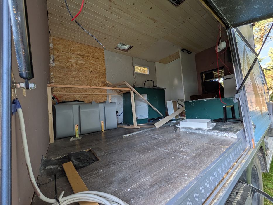 Mercedes 1019 4x4 kamper Niski Przebieg / Vanlife / cieżarówka wyprawo