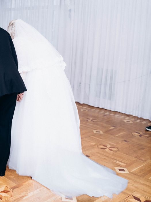 Весільна сукня нова+-