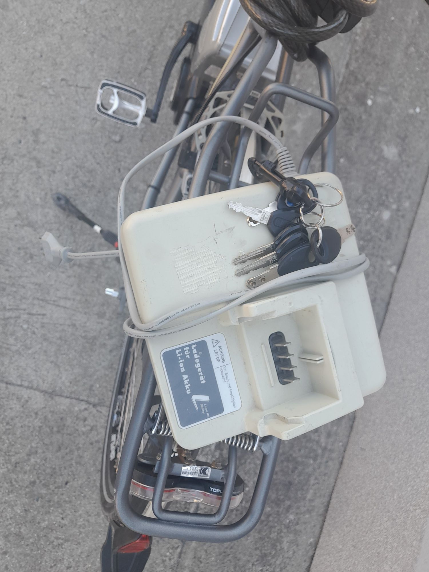 Rower elektryczny  Kettler orba