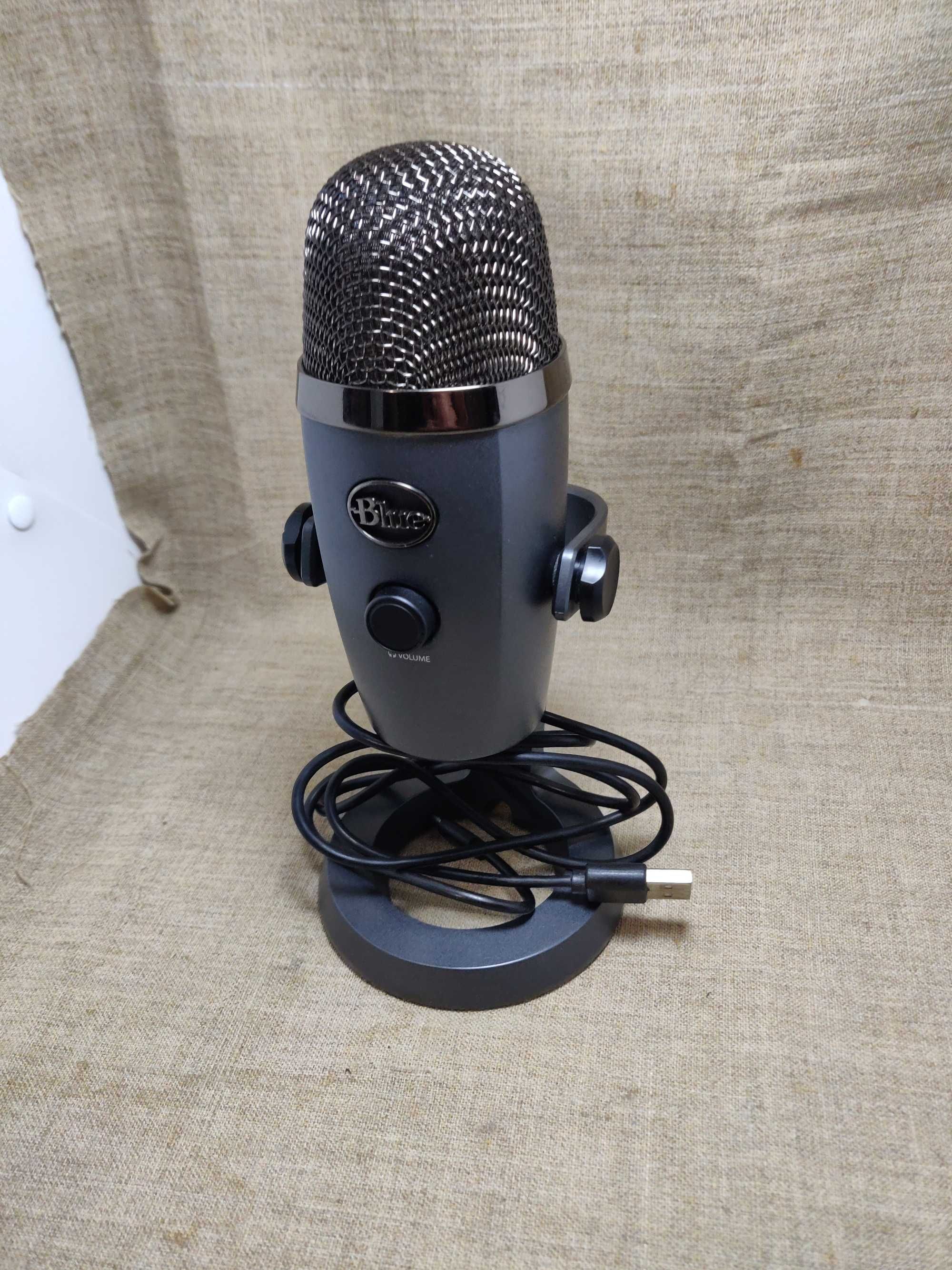 Мікрофон Blue Yeti Nano в хорошому стані. Для стрімерів ASMR