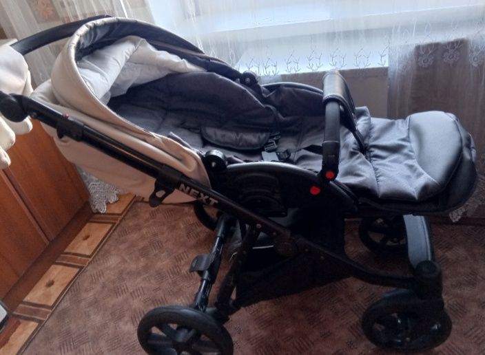 Продам коляску 2в1 в гарному стані Bair next