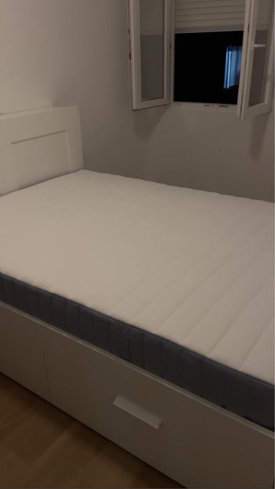 Vendo cama Brimmes com pouco tempo de uso