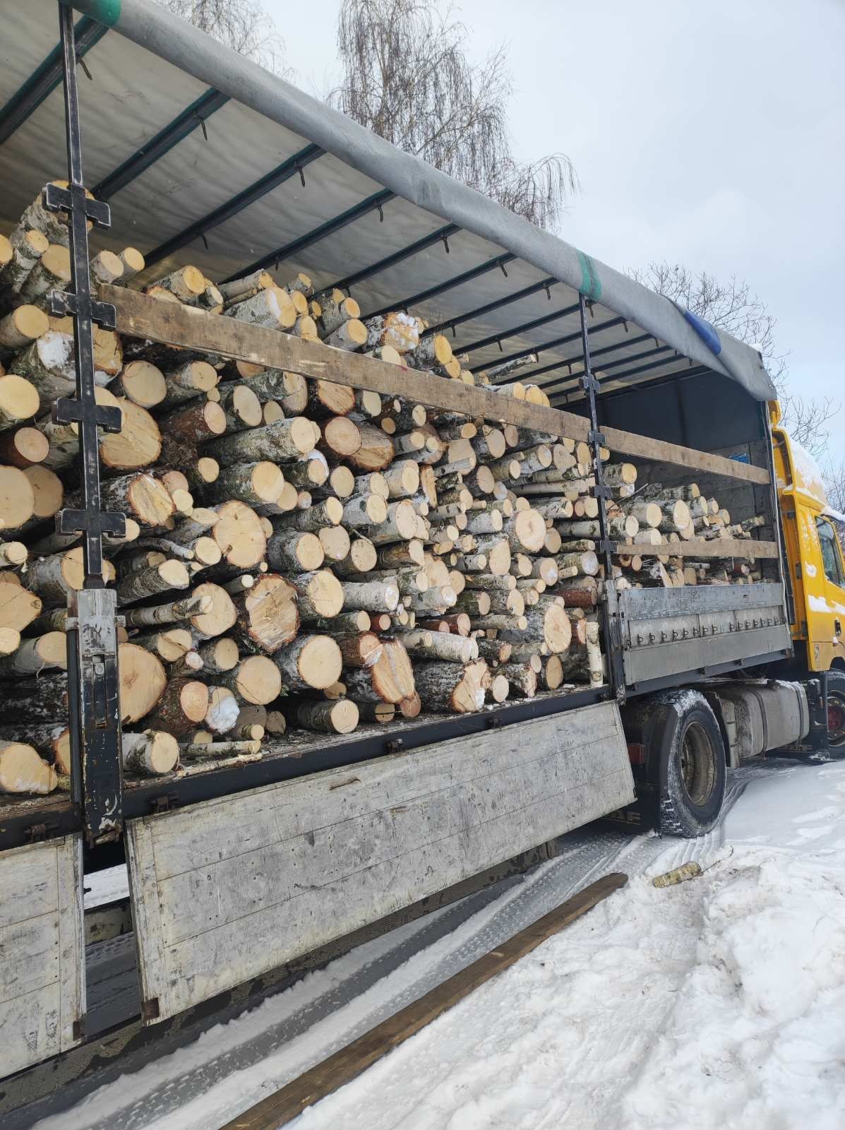 Дрова дешево от 650грн.акация-1400грн.сосна-800грн.ольха-900