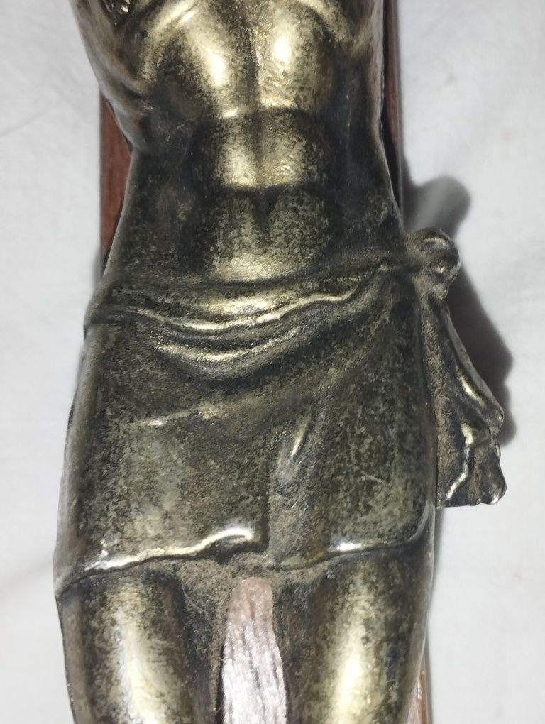 Lindíssimo crucifixo antigo com Cristo em bronze