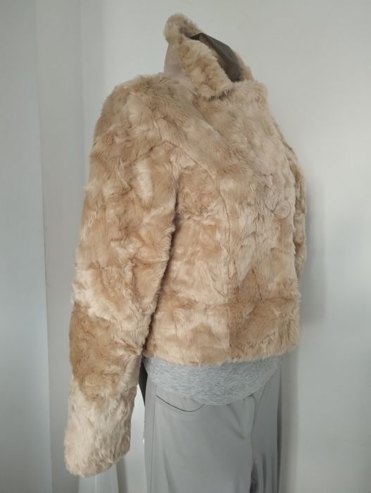 Quiz śliczne futerko sztuczne r.38