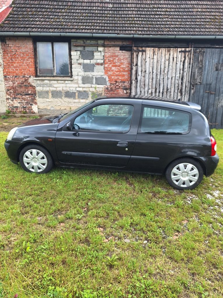 Renault Clio  1.4 16v