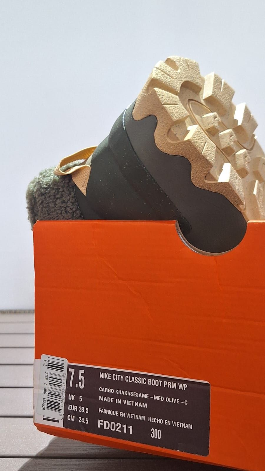 Ботинки Nike City Classic Boot PRM WP US7.5  EU38.5 FD0211 300