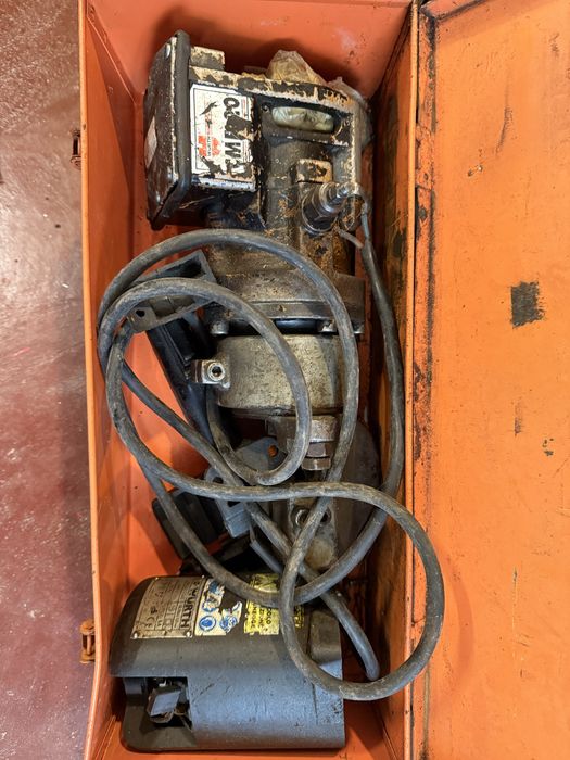 Maquina wurth corte ferro C22