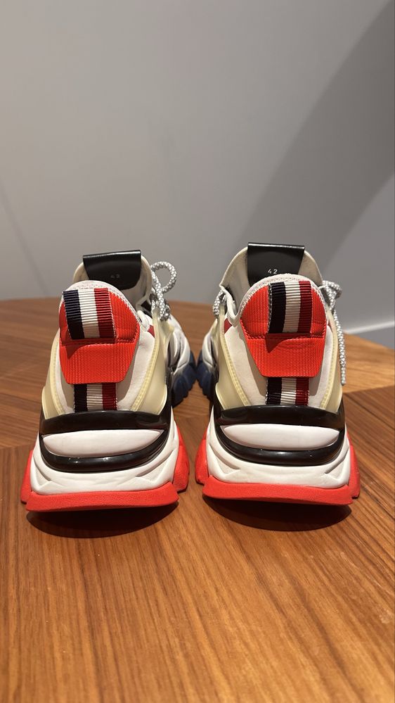 Buty MONCLER 42 Orginal Nowe