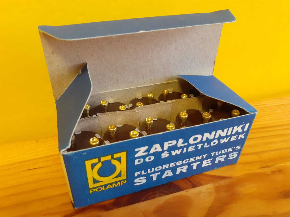 NOWE startery zapłonniki POLAM 10 szt. PRL box komplet