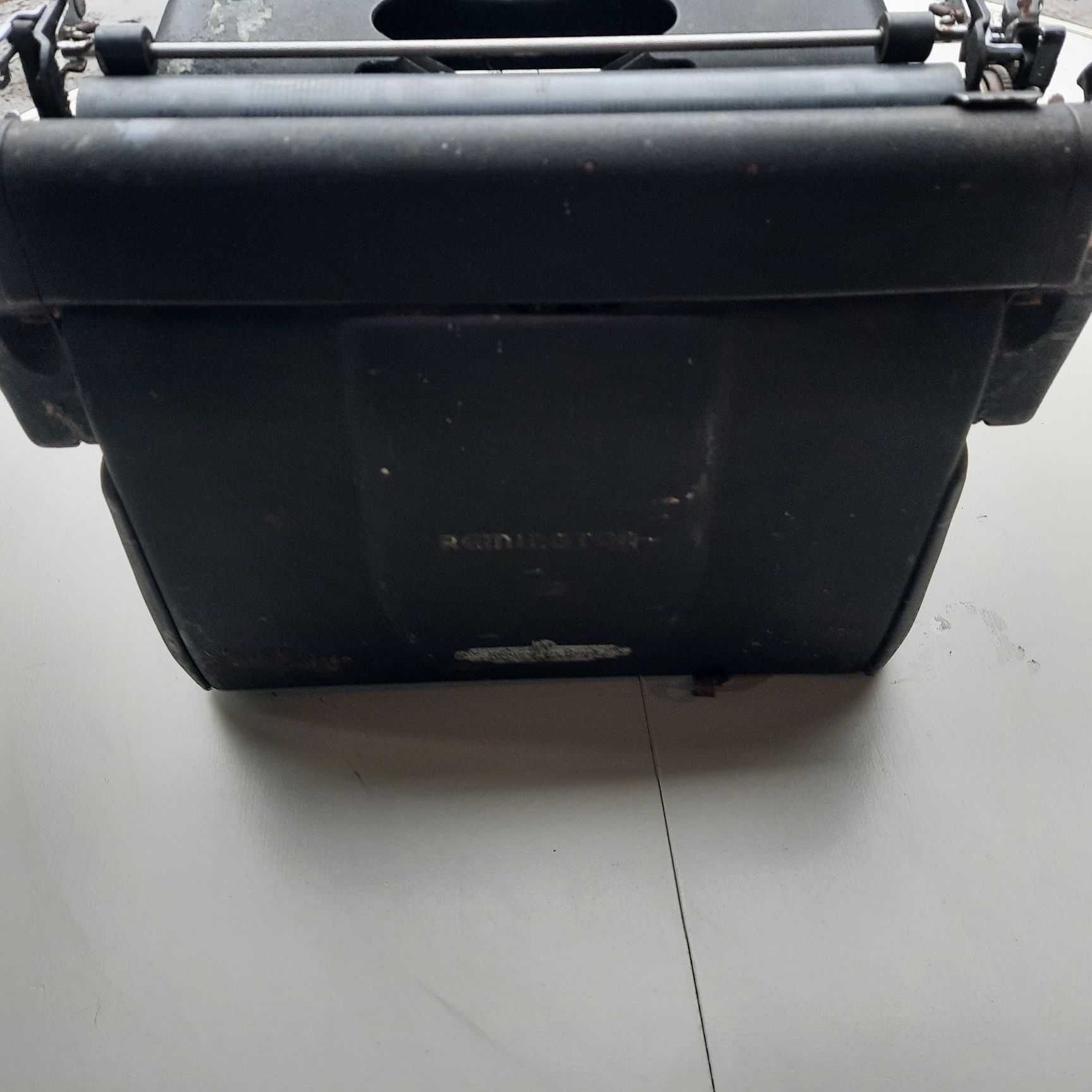 Sprzedam starą maszynę do pisania Remington rand