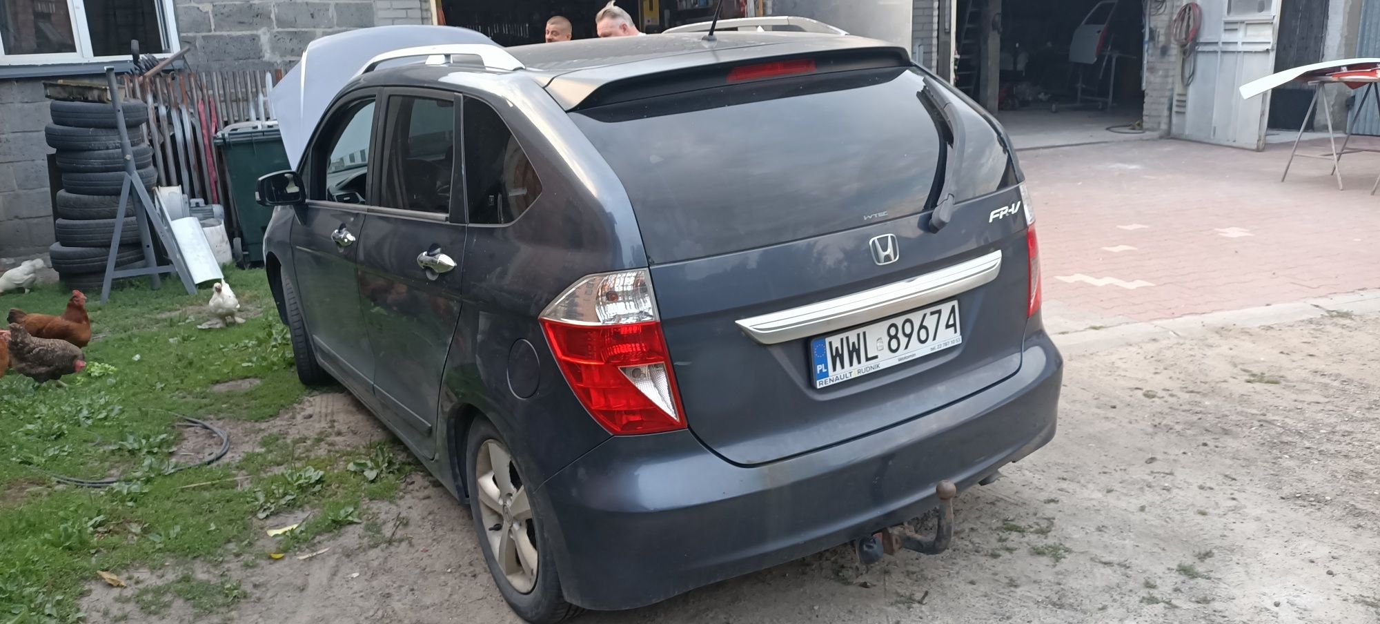 Honda FRV uszkodzony silnik