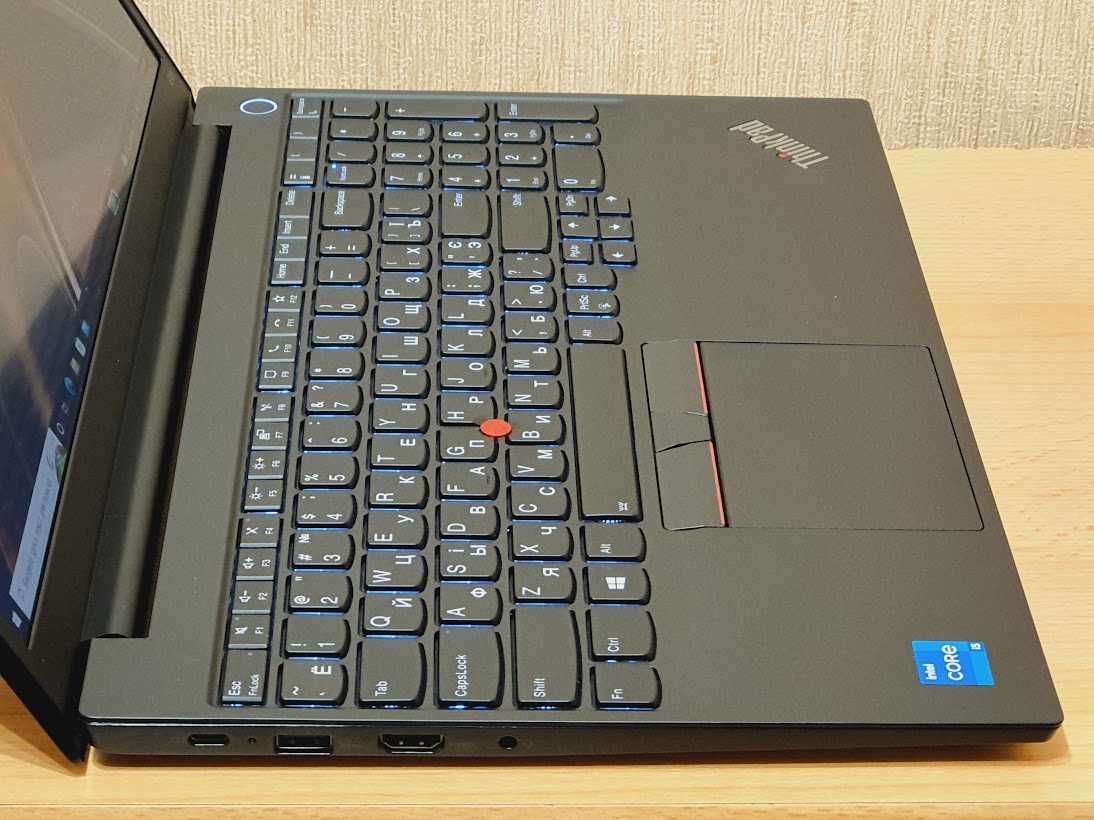 Ноутбук Lenovo ThinkPad E15 Gen 2 Core i3-1115G4 SSD256 Батарея10годин