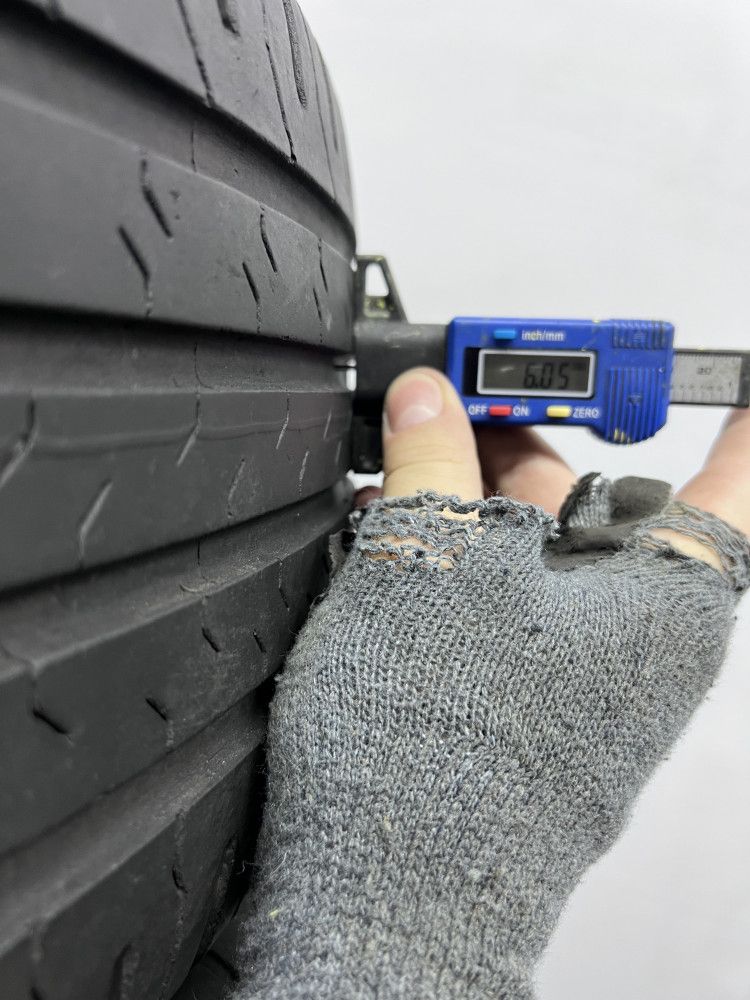 2шт літо 235/60/R18 2019р Continental Conti Eco Contact 5