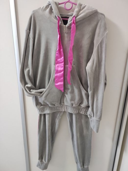 Dres damski welurowy