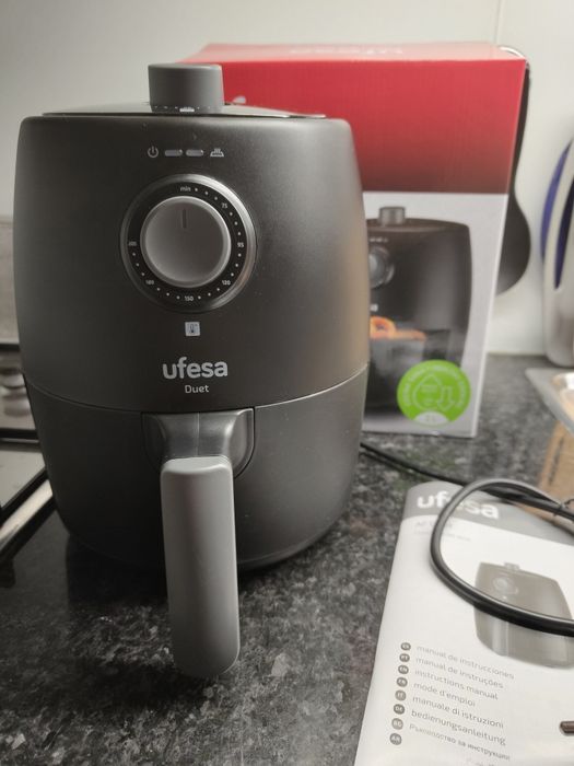 Fritadeira Airfryer Ufesa 2L