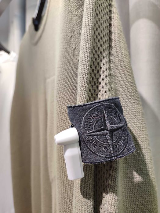 Светр STONE ISLAND 504A2 Crewneck Sweater Shadow Project Olive SI012