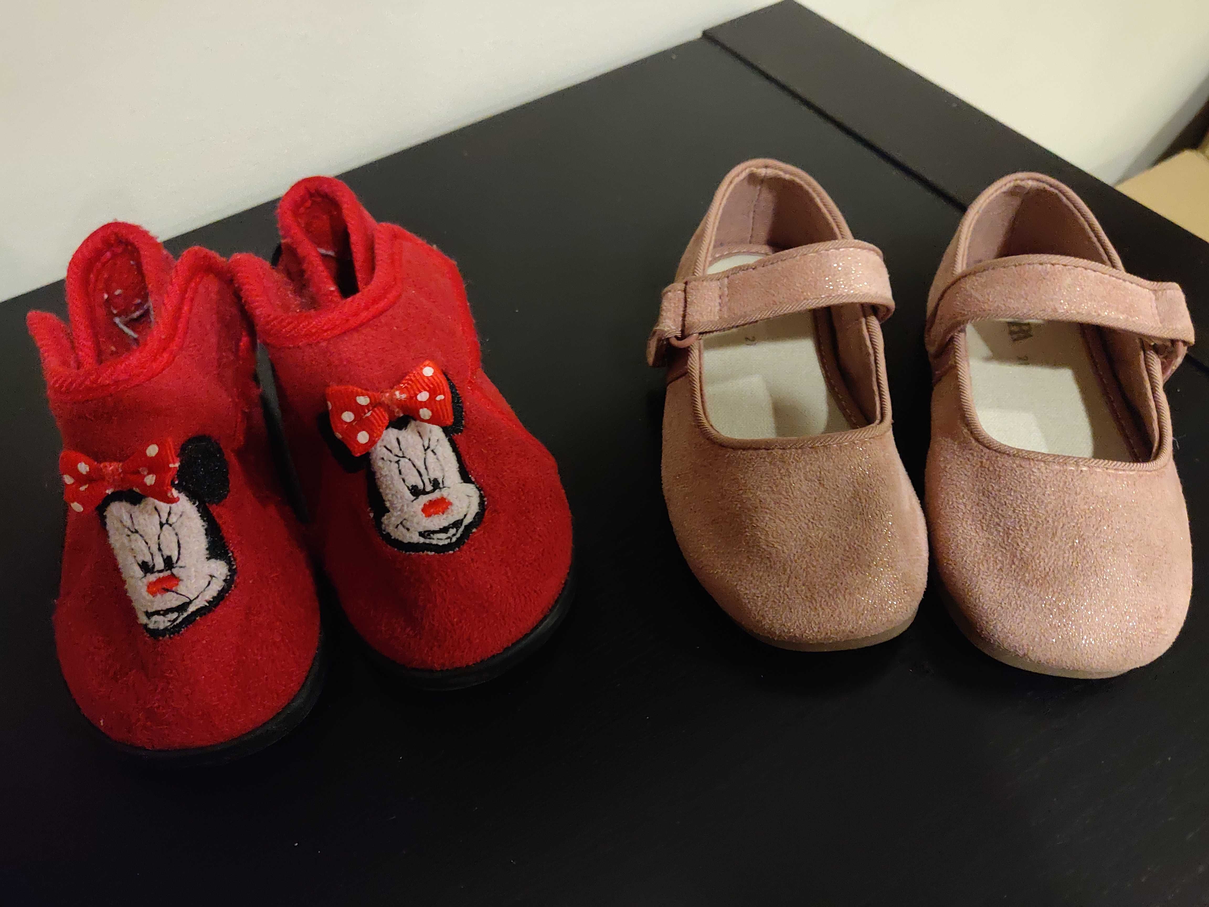 Conjunto sapatos, tamanho 21