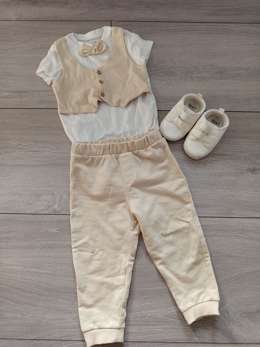 Komplet niemowlęcy Elegancki + buciki gratis