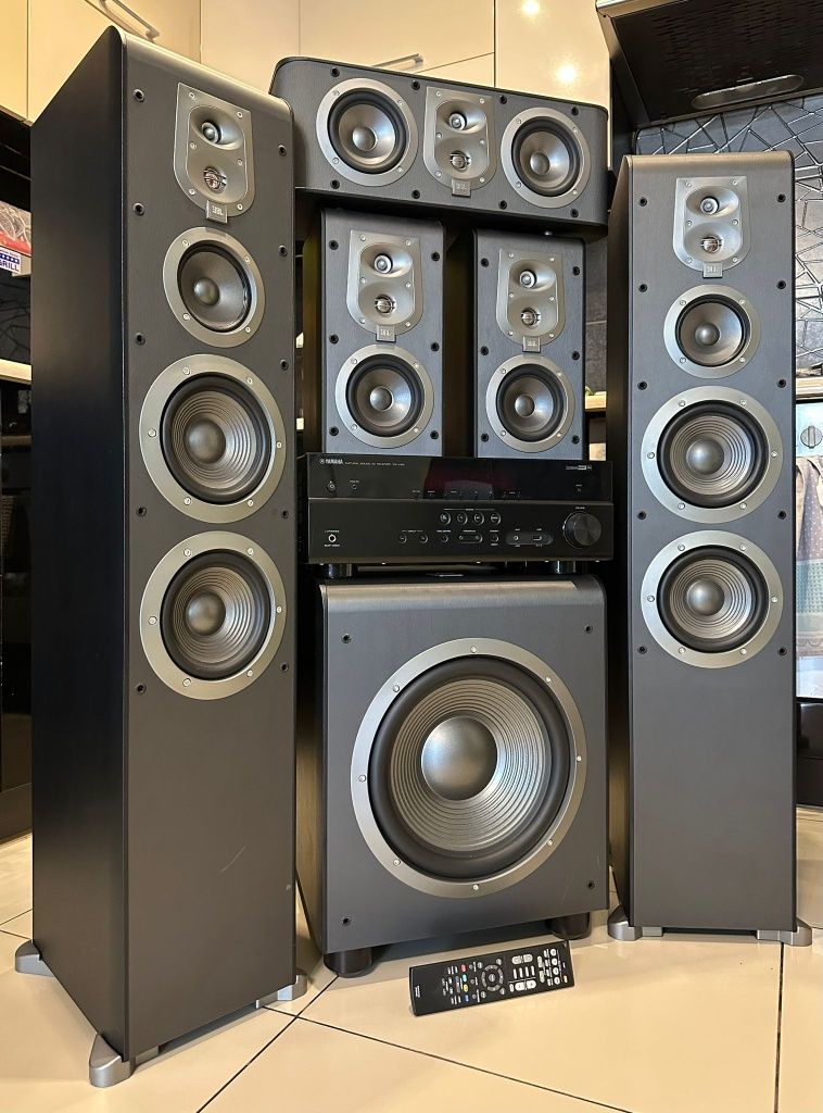 Kino Domowe JBL Yamaha Kolumny ES Amplituner Subwoofer Aktywny JBL 250