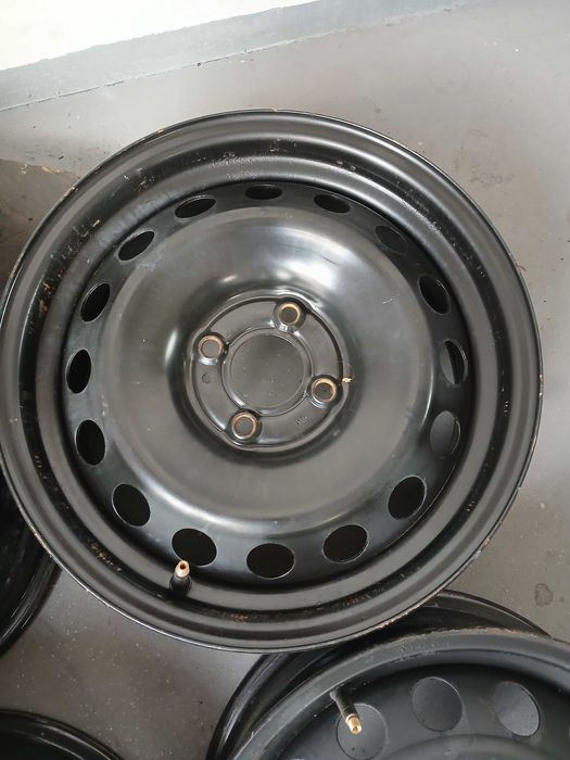 Felgi stalowe Dacia Renault Nissan 4x100 et40 6j15  czujniki  TPMS