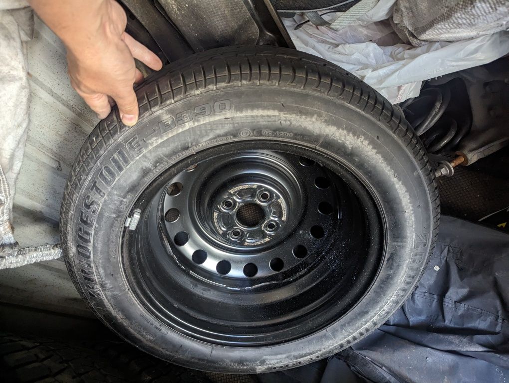 Запаска 5.112.R15 Bridgestone 195.60.15,