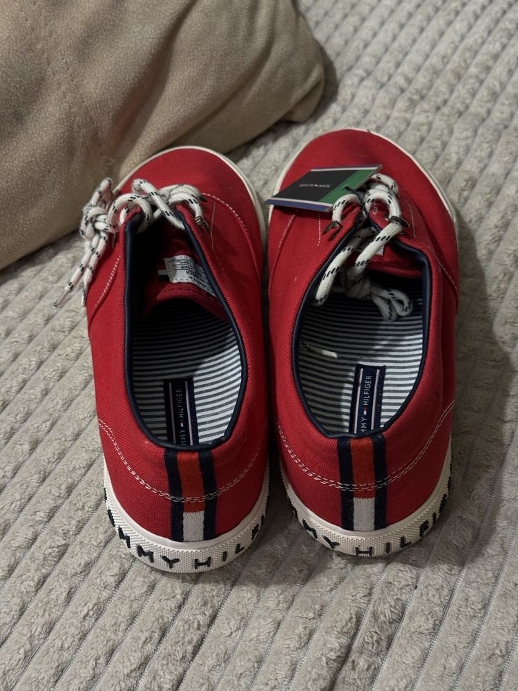 чоловічі кеді Tommy Hilfiger