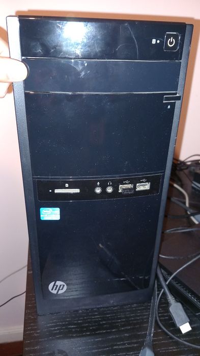 Computador torre HP