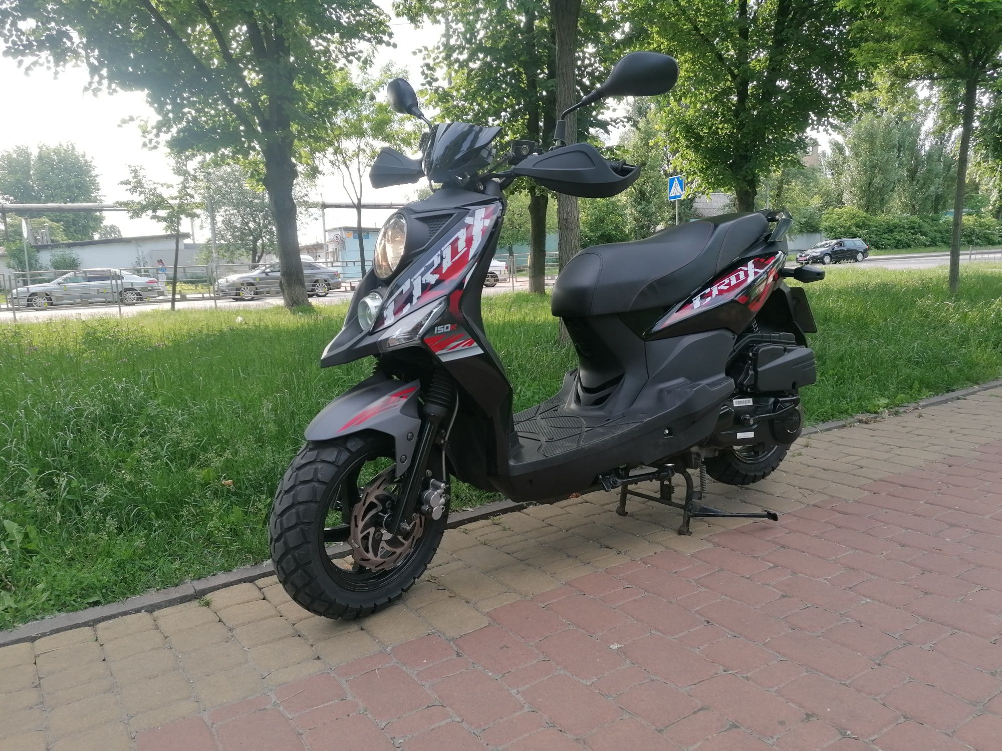 Скутер SYM CROX 150
