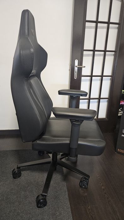 Cadeira Gaming ThunderX3 Core Modern Preta