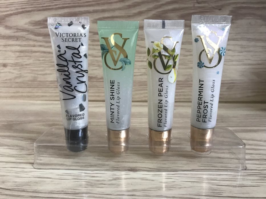 Блиск Вікторія Сікрет Блеск Victorias Secret lip gloss